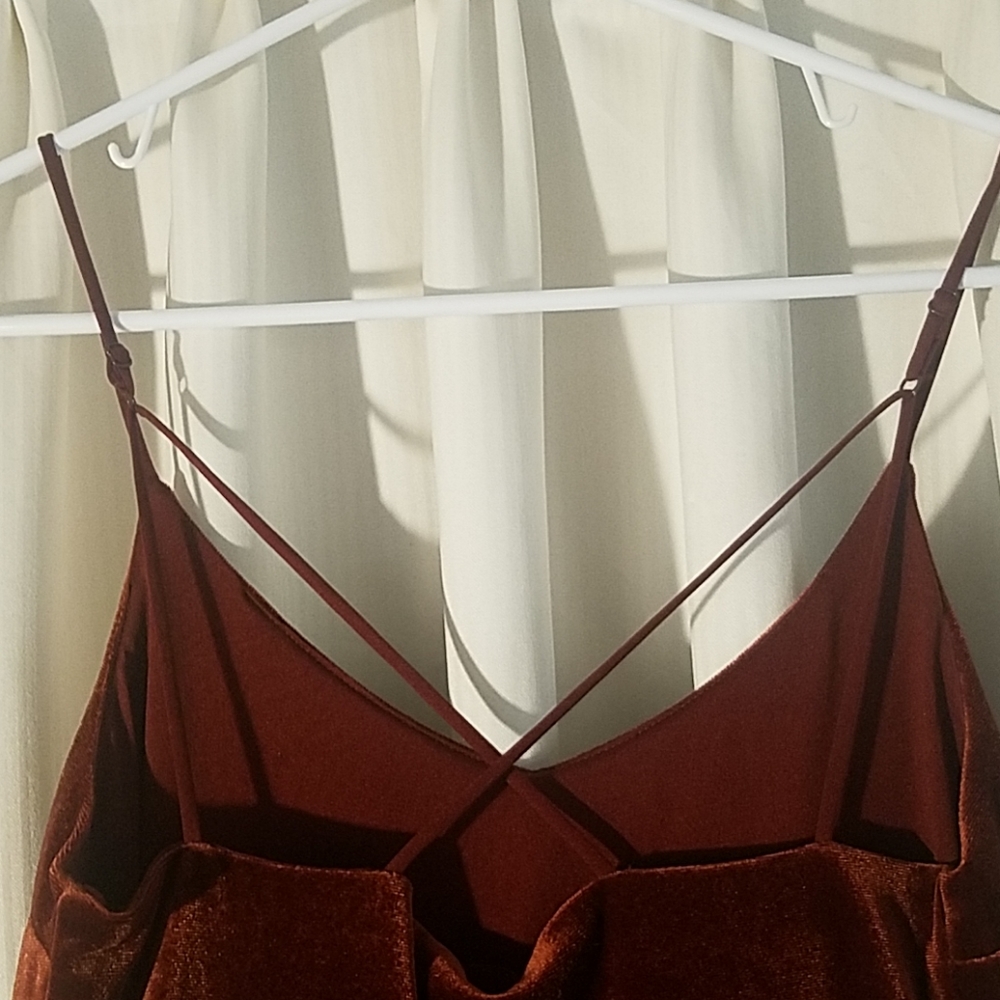 Dress - Picture 3 of 3